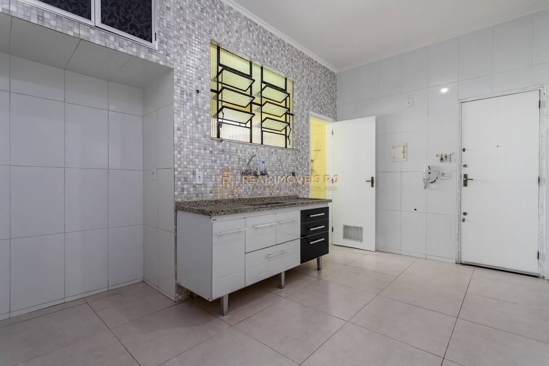 Apartamento à venda com 4 quartos, 105m² - Foto 4