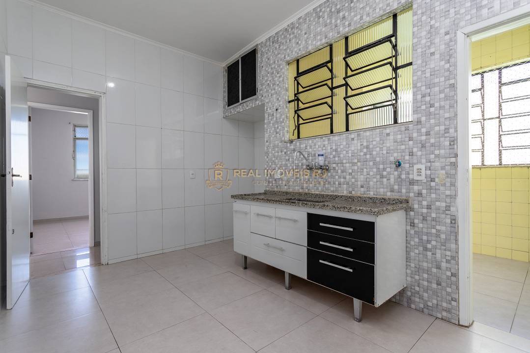 Apartamento à venda com 4 quartos, 105m² - Foto 3