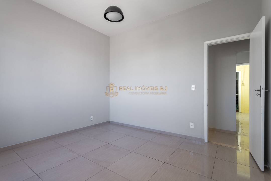 Apartamento à venda com 4 quartos, 105m² - Foto 14