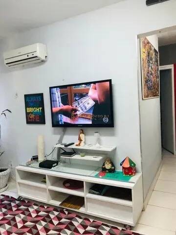 Apartamento à venda com 2 quartos, 50m² - Foto 2