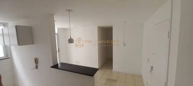 Apartamento à venda com 2 quartos, 53m² - Foto 3