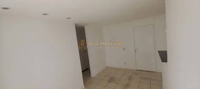 Apartamento à venda com 2 quartos, 53m² - Foto 13