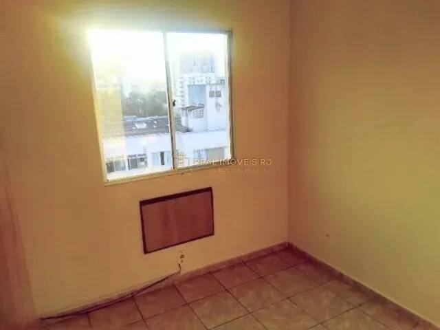 Apartamento à venda com 3 quartos, 60m² - Foto 6