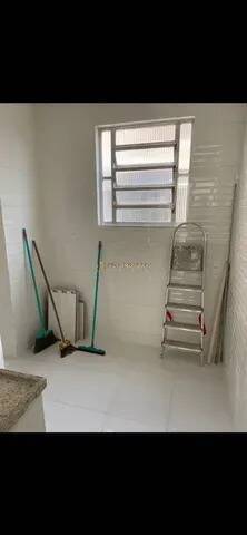 Apartamento à venda com 2 quartos, 64m² - Foto 12