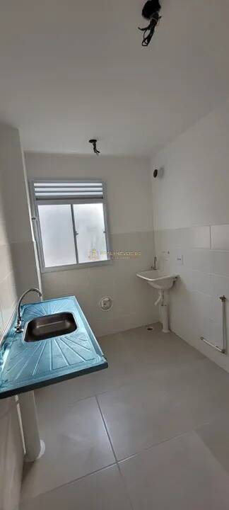 Apartamento à venda com 2 quartos, 44m² - Foto 5