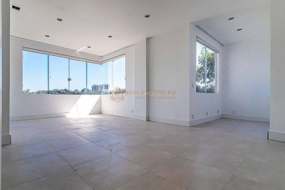 Casa à venda com 4 quartos, 436m² - Foto 2