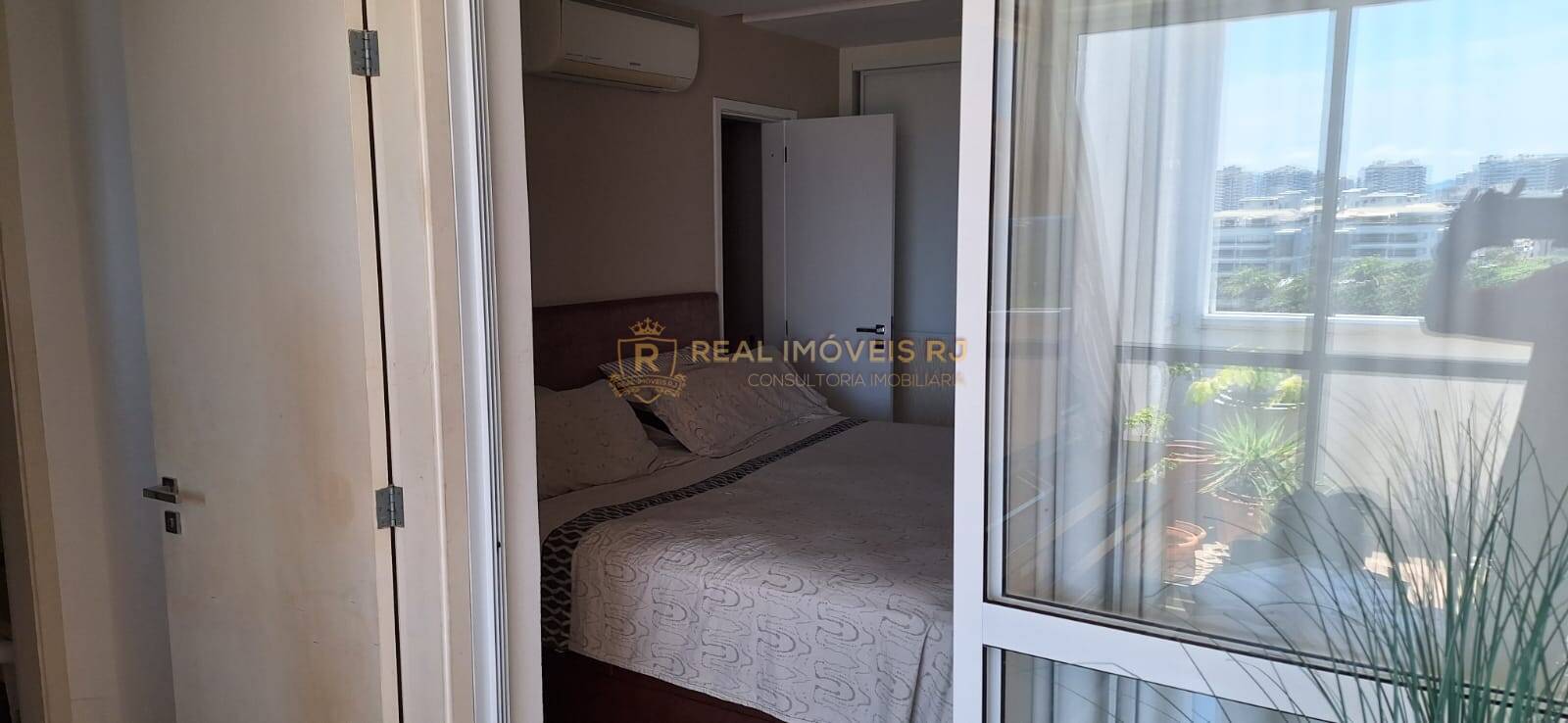 Apartamento à venda com 2 quartos, 107m² - Foto 9