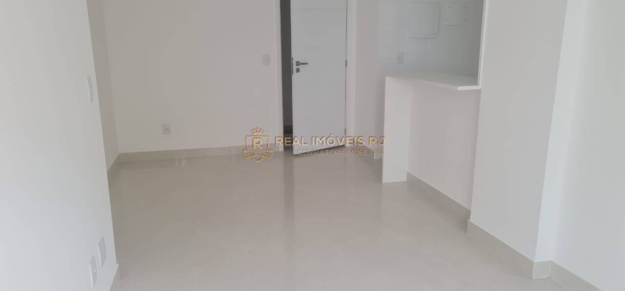 Apartamento à venda com 2 quartos, 70m² - Foto 13