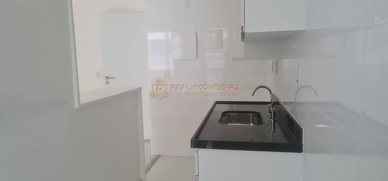 Apartamento à venda com 2 quartos, 70m² - Foto 9