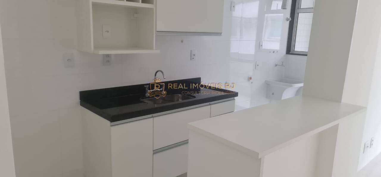 Apartamento à venda com 2 quartos, 70m² - Foto 11