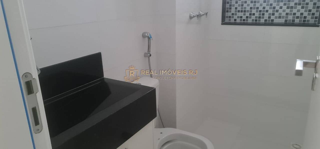 Apartamento à venda com 2 quartos, 70m² - Foto 27