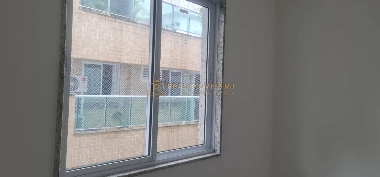 Apartamento à venda com 2 quartos, 70m² - Foto 21