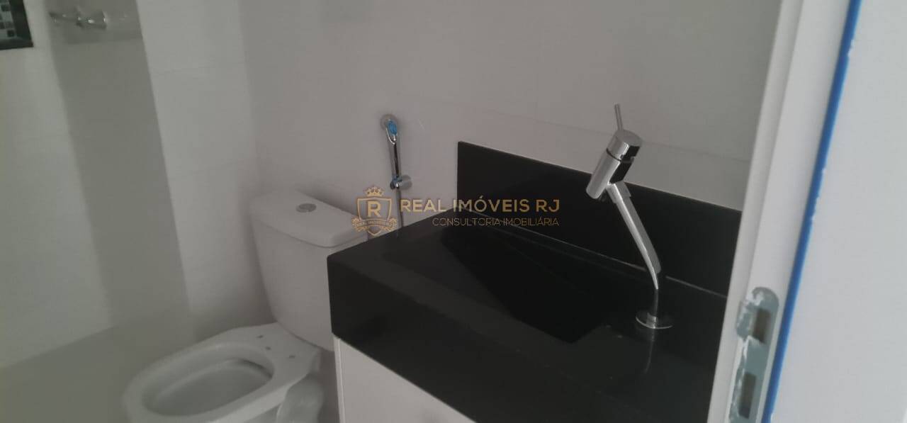 Apartamento à venda com 2 quartos, 70m² - Foto 24