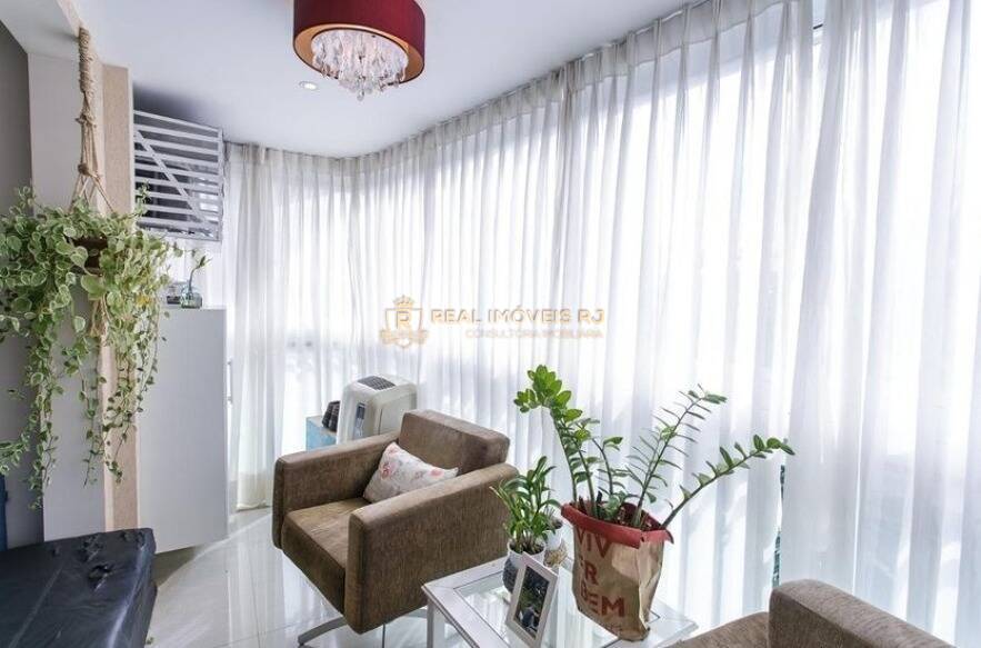 Apartamento à venda com 2 quartos, 65m² - Foto 4