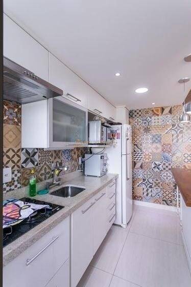 Apartamento à venda com 2 quartos, 65m² - Foto 8