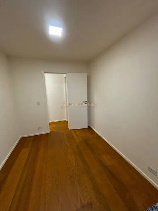 Apartamento à venda com 2 quartos, 50m² - Foto 2