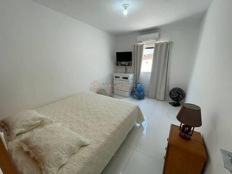 Casa à venda com 3 quartos, 300m² - Foto 12