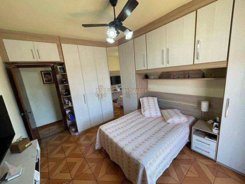 Apartamento à venda com 2 quartos, 90m² - Foto 2