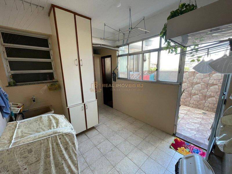 Apartamento à venda com 2 quartos, 90m² - Foto 3