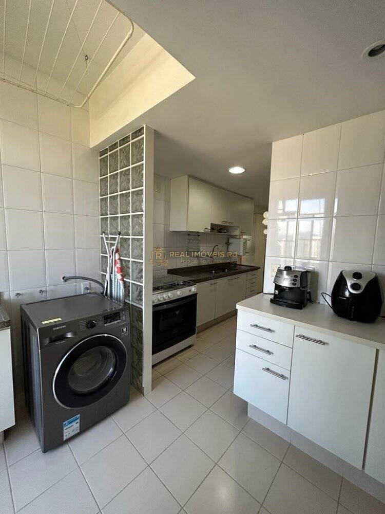 Apartamento à venda com 3 quartos, 110m² - Foto 6