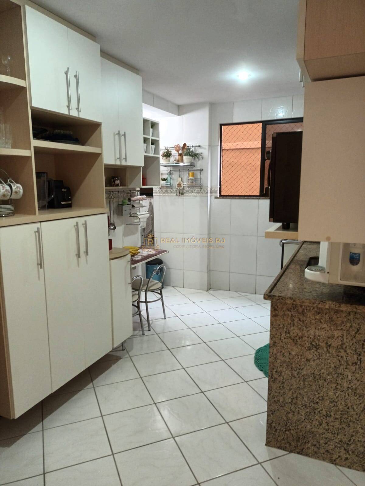 Apartamento à venda com 2 quartos, 92m² - Foto 8