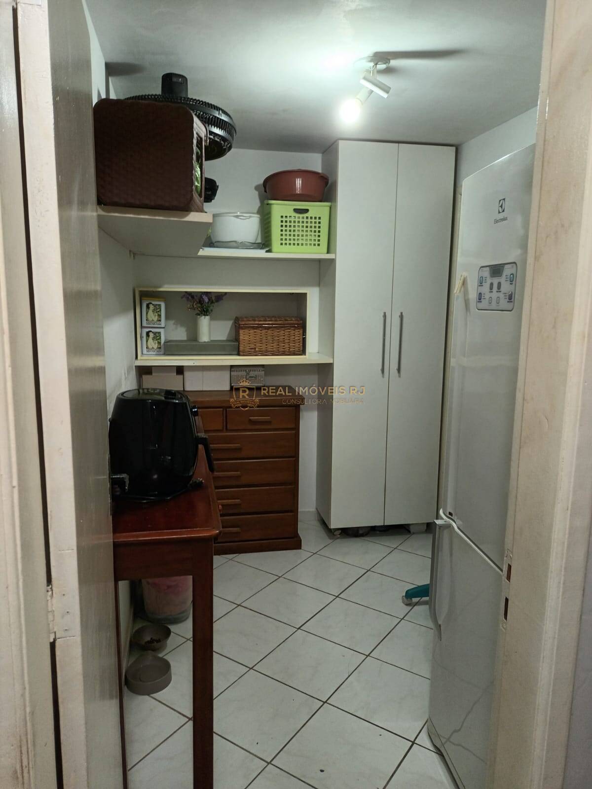 Apartamento à venda com 2 quartos, 92m² - Foto 12