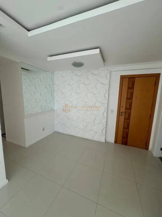 Apartamento à venda com 3 quartos, 88m² - Foto 2