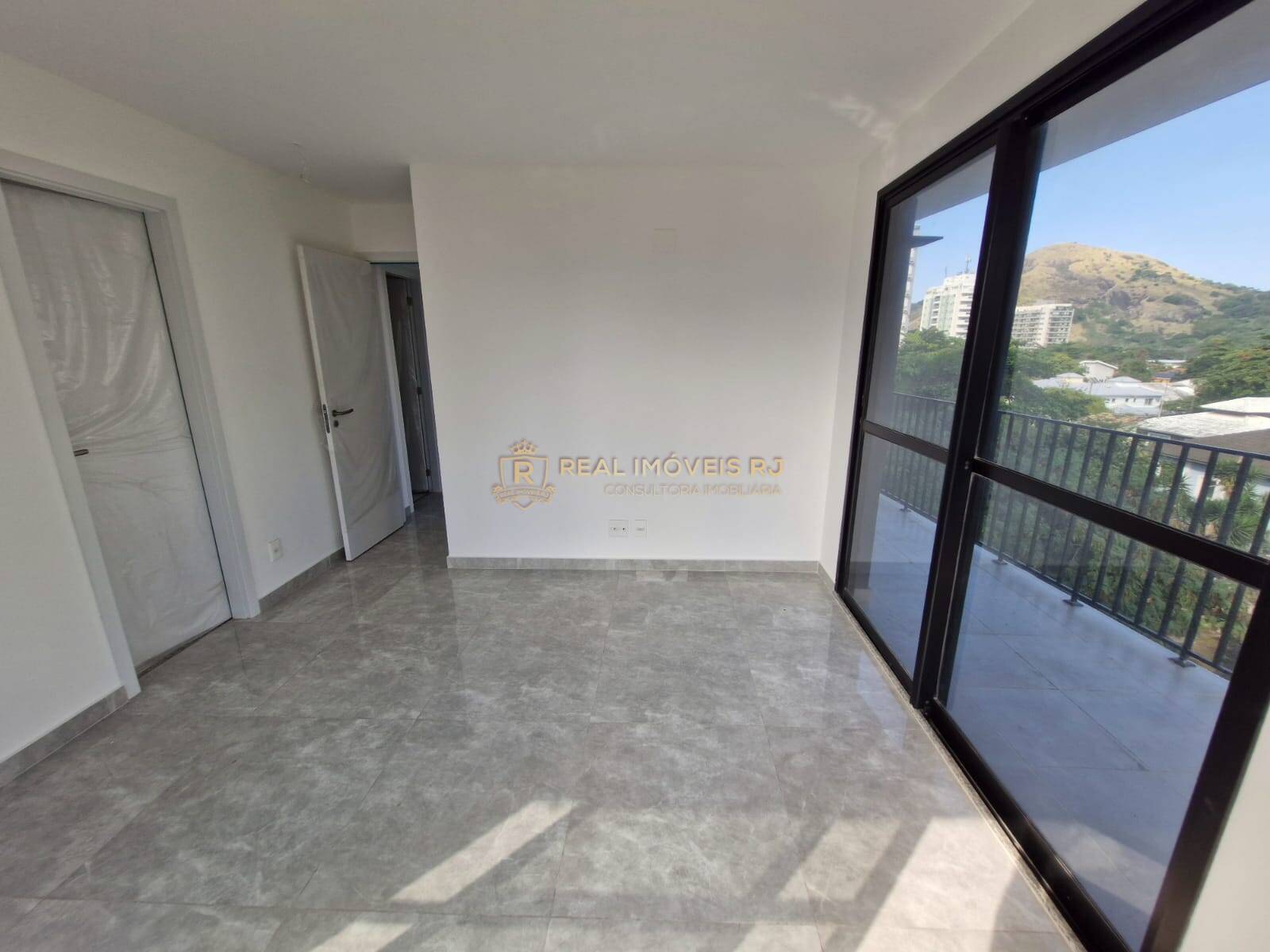 Apartamento à venda com 2 quartos, 85m² - Foto 5