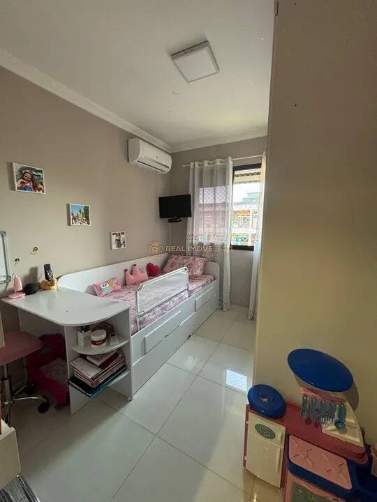 Apartamento à venda com 3 quartos, 138m² - Foto 11