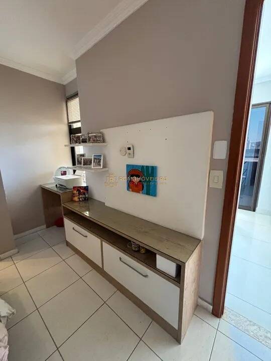 Apartamento à venda com 3 quartos, 138m² - Foto 9