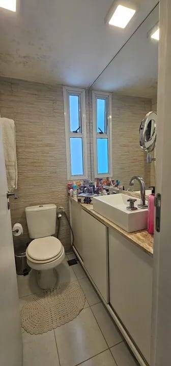 Apartamento à venda com 2 quartos, 68m² - Foto 8