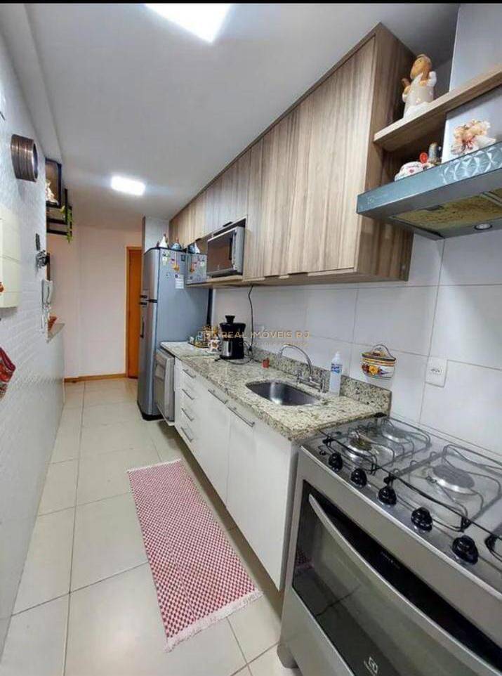 Apartamento à venda com 3 quartos, 80m² - Foto 3