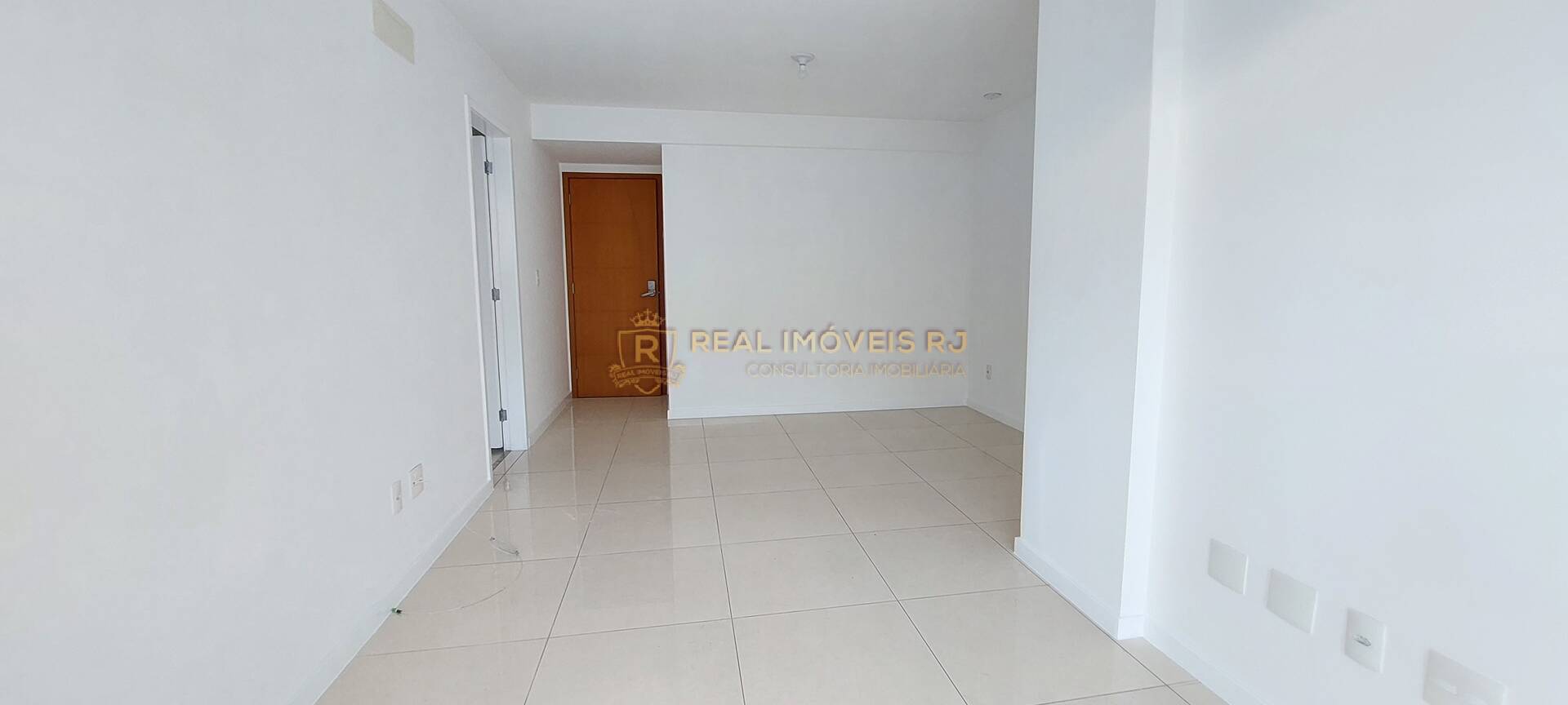 Apartamento à venda com 2 quartos, 68m² - Foto 2