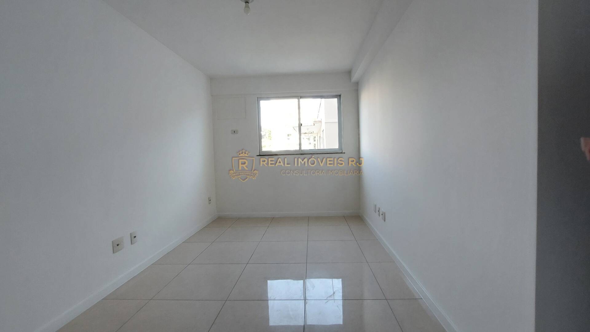 Apartamento à venda com 2 quartos, 68m² - Foto 11