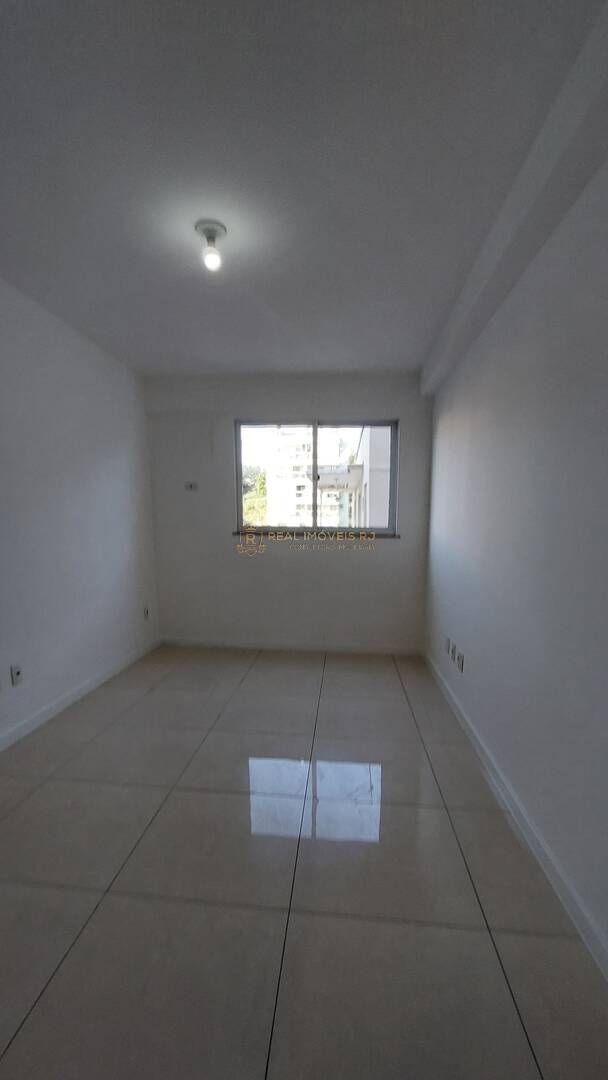 Apartamento à venda com 2 quartos, 68m² - Foto 17