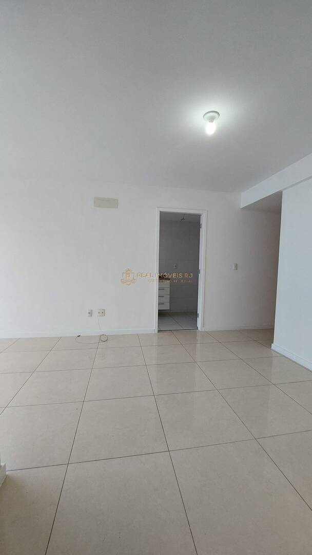 Apartamento à venda com 2 quartos, 68m² - Foto 23