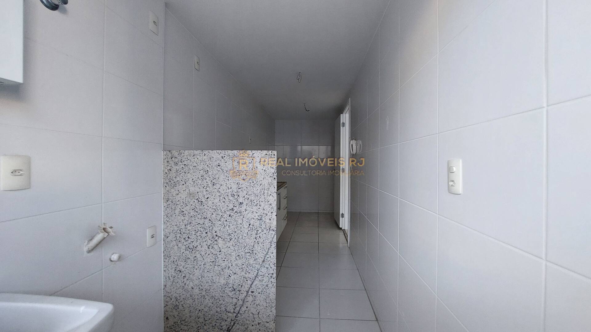 Apartamento à venda com 2 quartos, 68m² - Foto 24