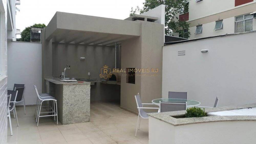 Apartamento à venda com 2 quartos, 68m² - Foto 37