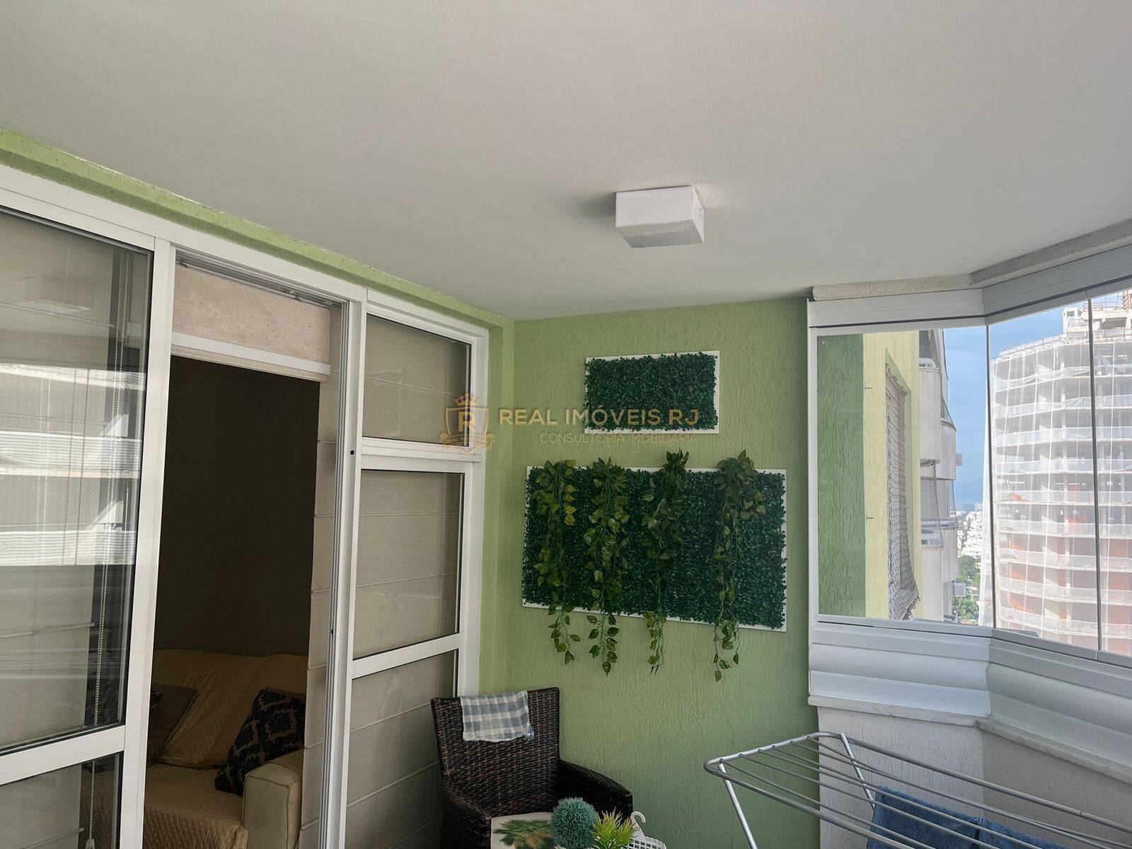 Apartamento à venda com 2 quartos, 85m² - Foto 8