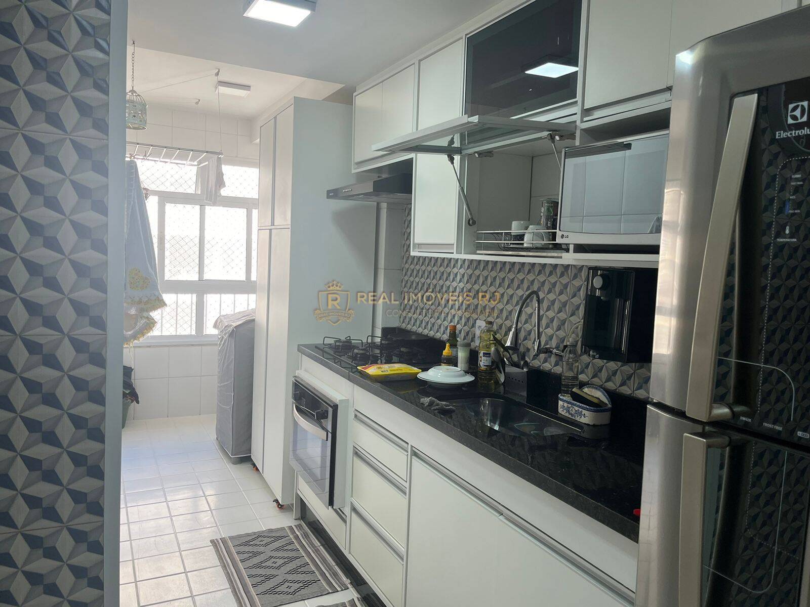 Apartamento à venda com 2 quartos, 85m² - Foto 15