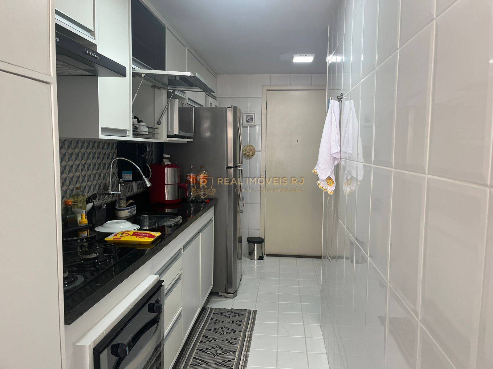 Apartamento à venda com 2 quartos, 85m² - Foto 13