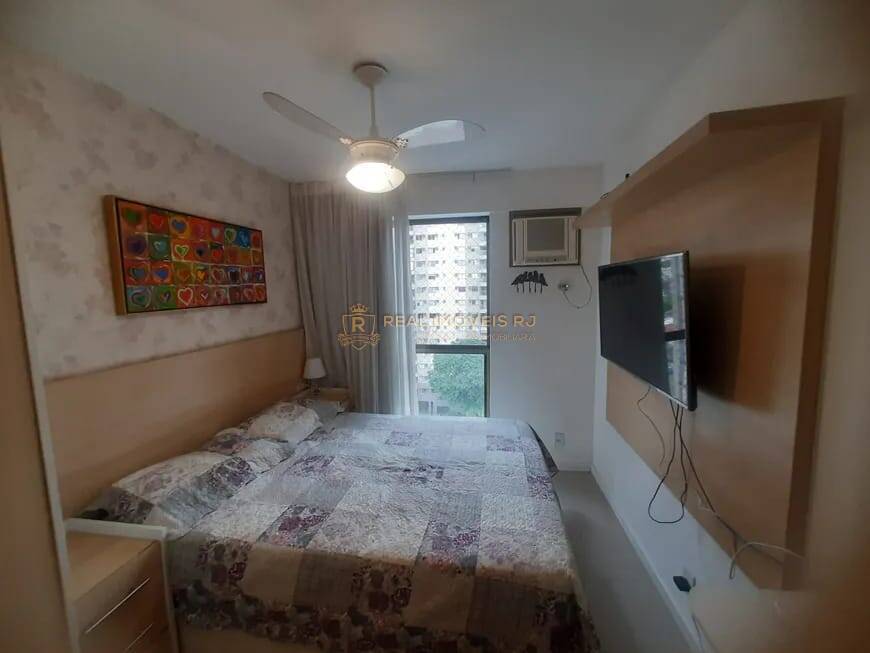 Apartamento à venda com 3 quartos, 84m² - Foto 20