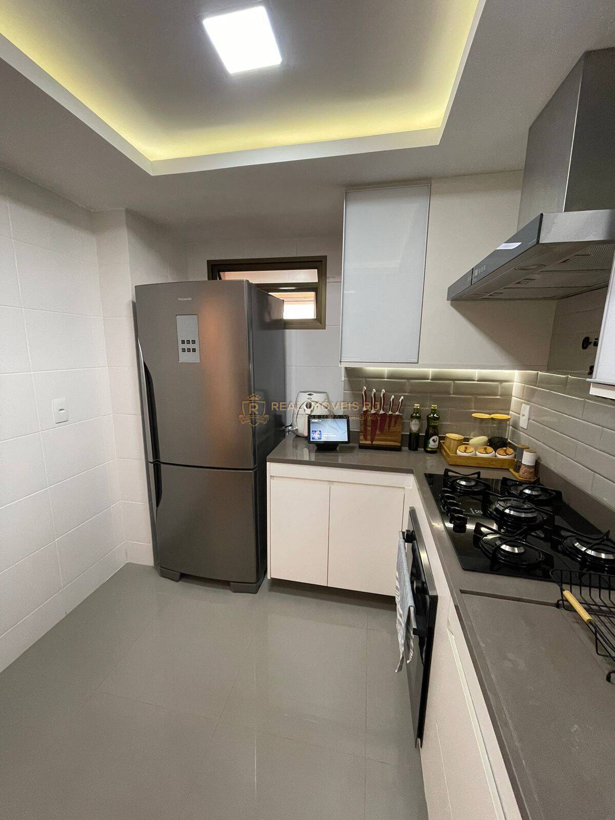 Apartamento à venda com 2 quartos, 65m² - Foto 6