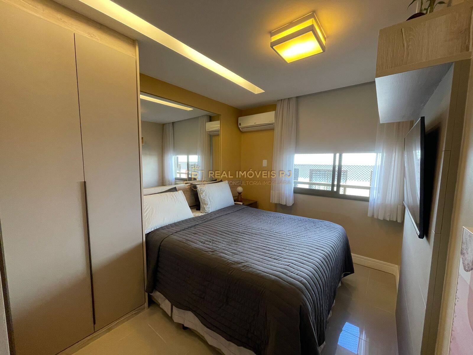 Apartamento à venda com 2 quartos, 65m² - Foto 12