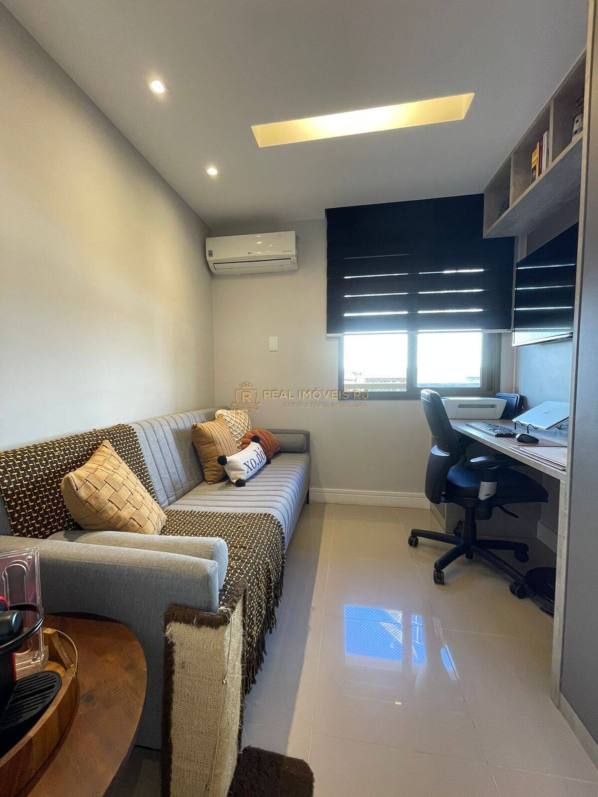 Apartamento à venda com 2 quartos, 65m² - Foto 15