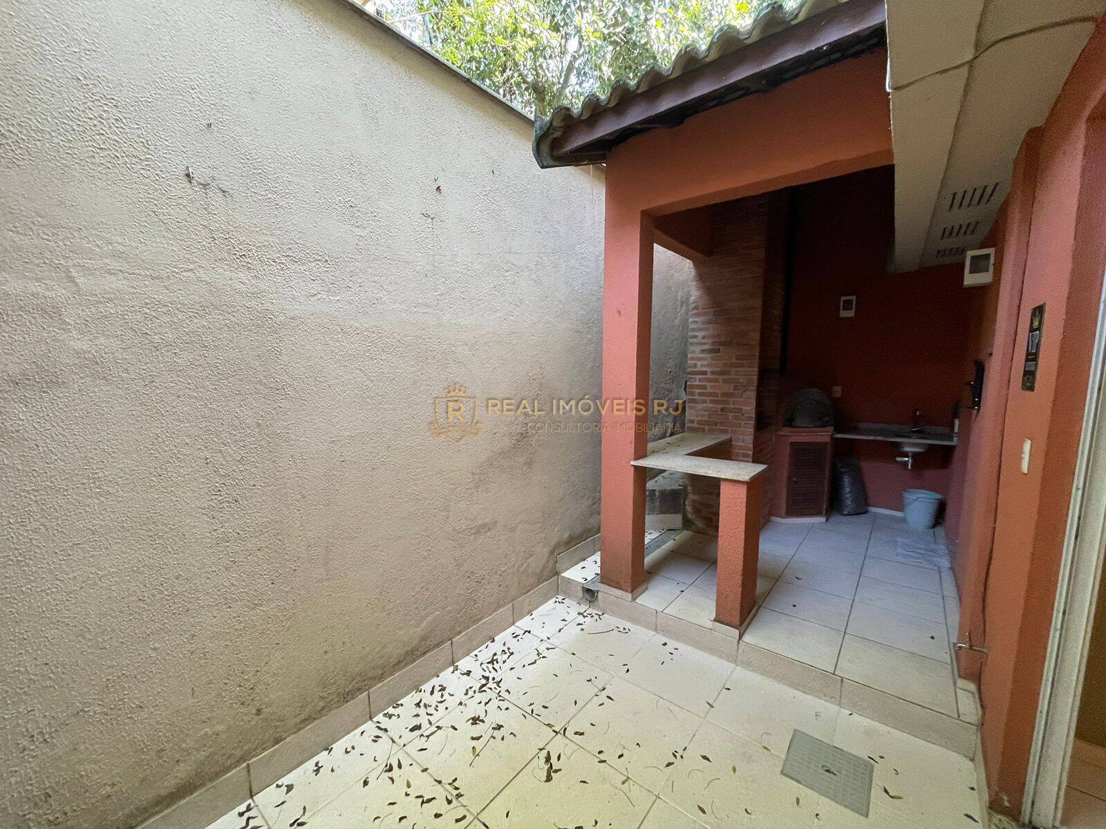 Casa à venda com 4 quartos, 179m² - Foto 5