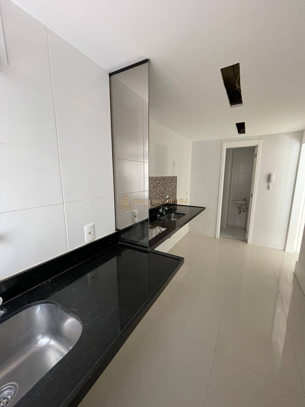 Apartamento à venda com 3 quartos, 94m² - Foto 9