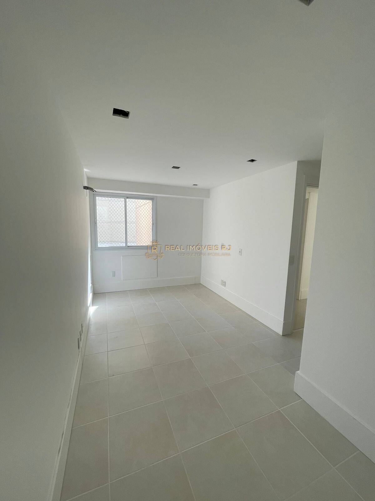 Apartamento à venda com 3 quartos, 94m² - Foto 12