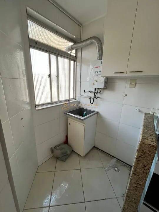 Apartamento à venda com 2 quartos, 60m² - Foto 5