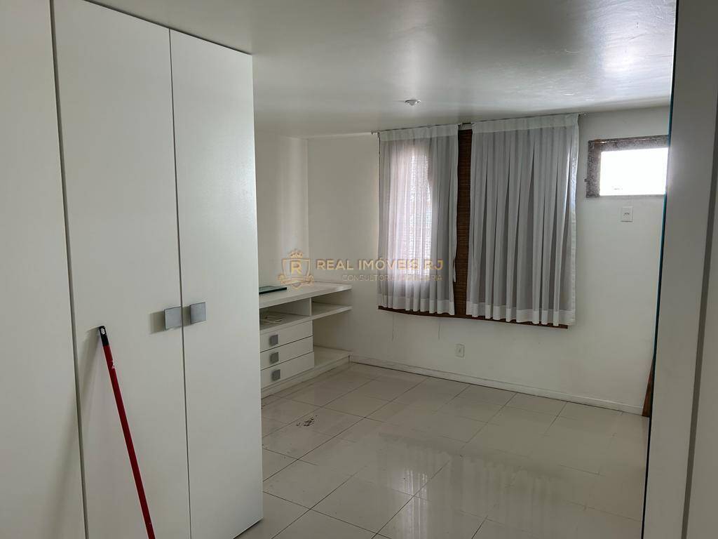 Cobertura para alugar com 3 quartos, 195m² - Foto 16